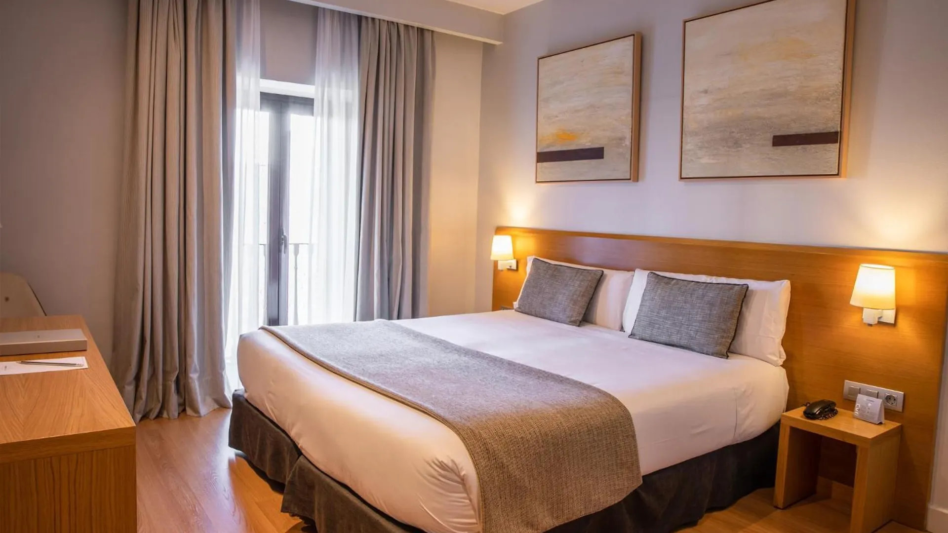 ***  Arc La Rambla Hotel Barcelona Spanyolország
